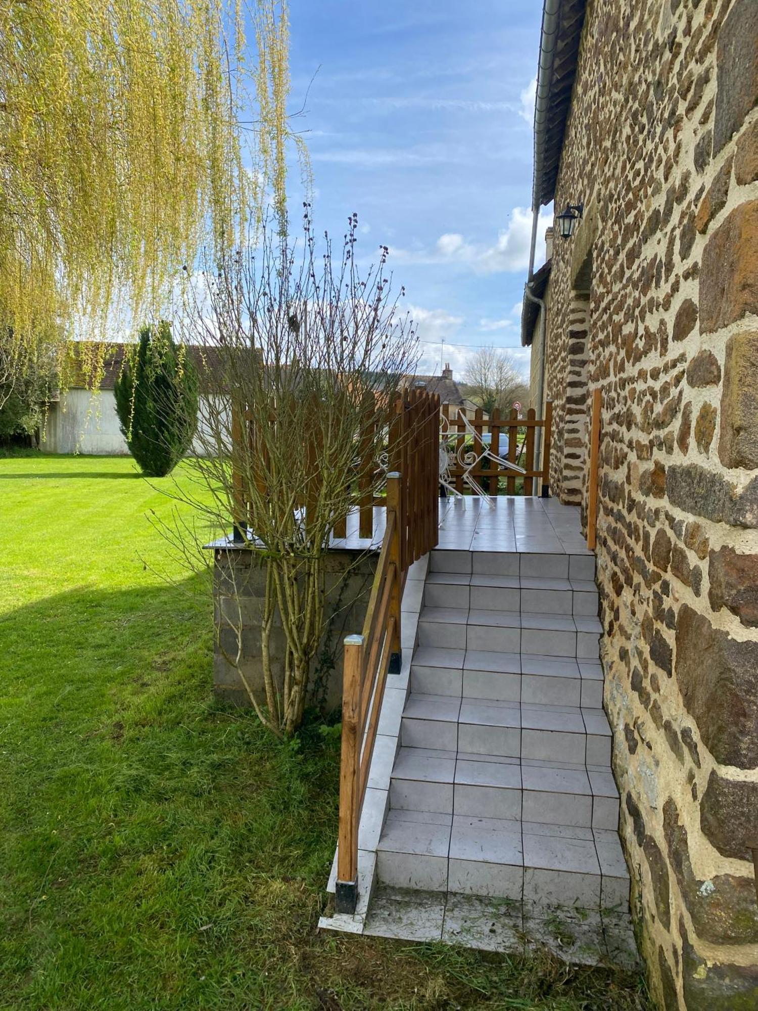 Bed and Breakfast Le Petitepinay Moitron-sur-Sarthe Экстерьер фото
